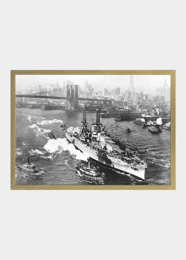 WARSHIP IN NEW YORK