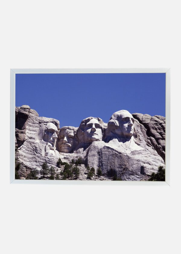 MOUNT RUSHMORE