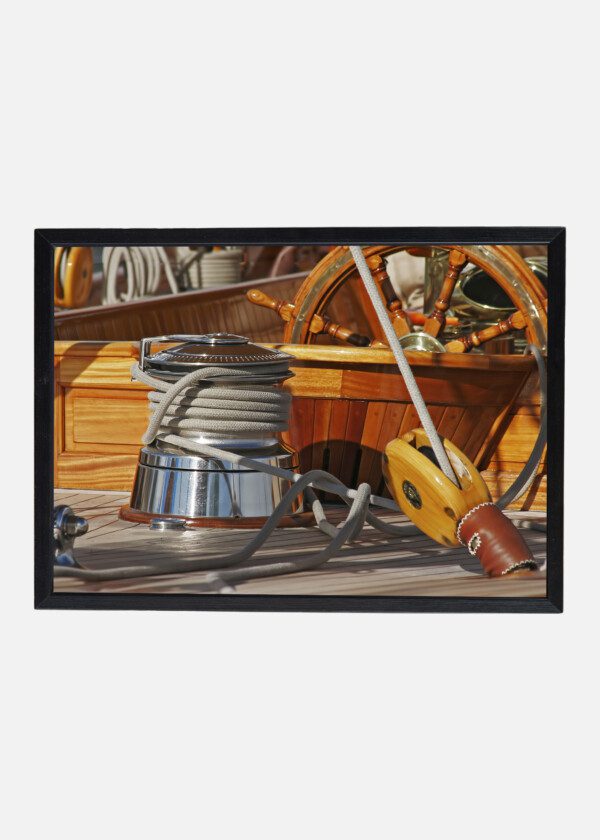 WINCH ON SAILBOAT