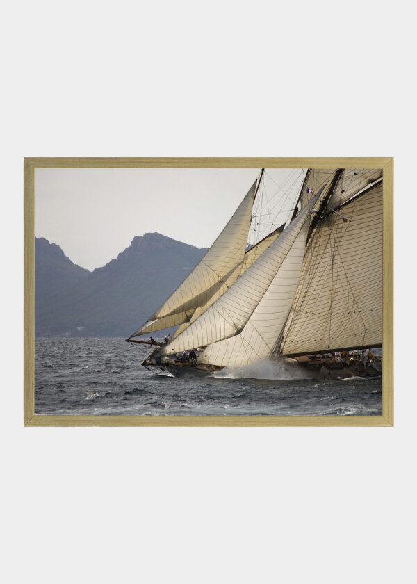 SAILING YACHTS