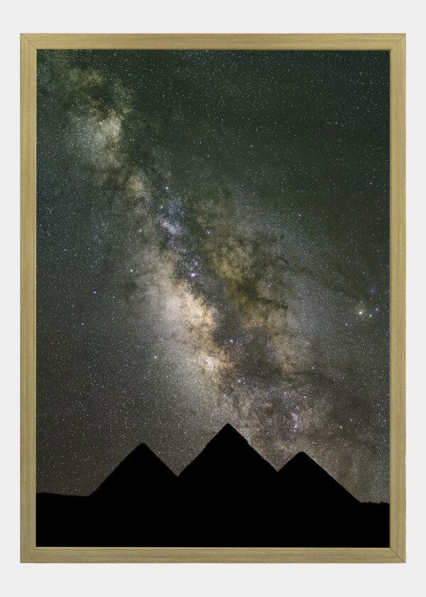 STARRY SKY OVER THE PYRAMIDS