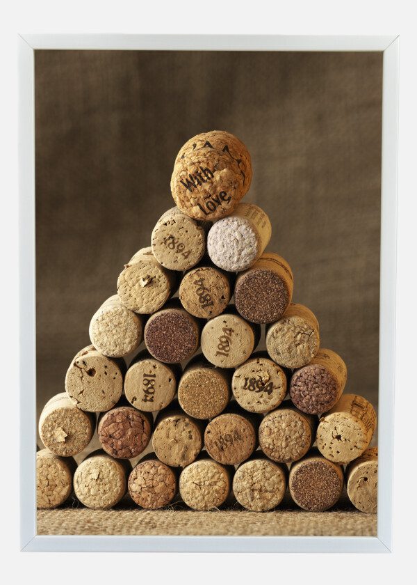 PYRAMID OF CORKS