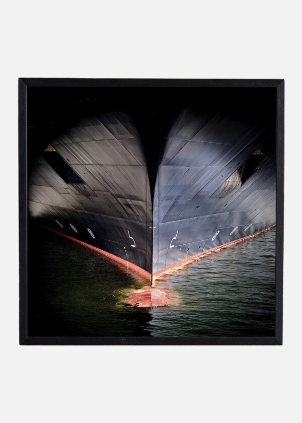 THE ROD ON A SHIP