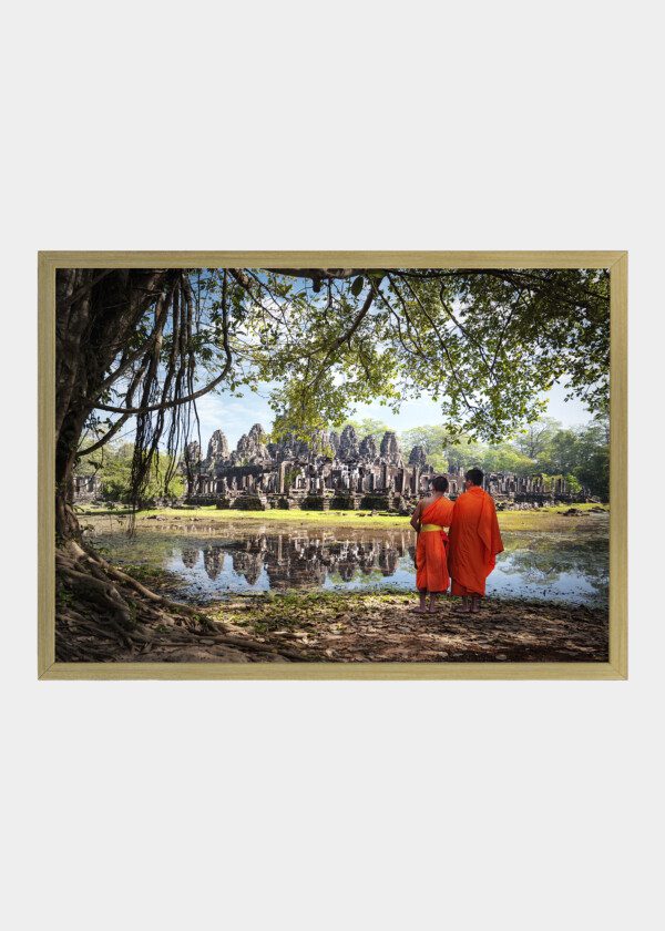 BUDDHA TEMPLES AND MONKS