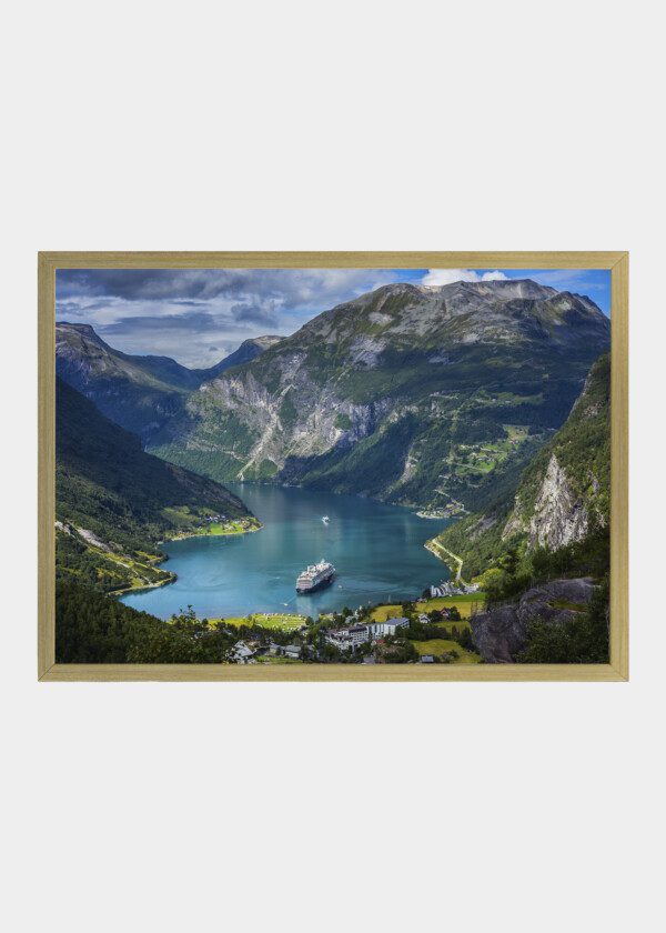 FJORD AND MOUNTAINS