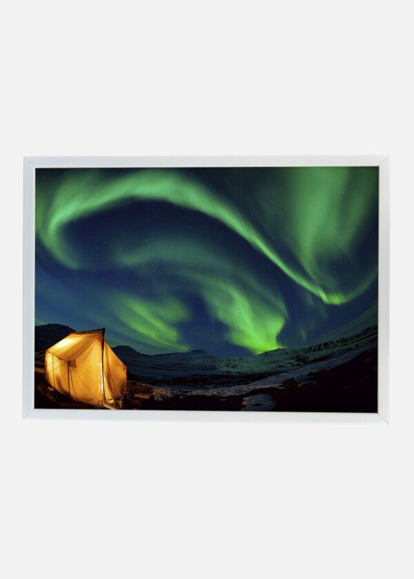 TENTS AND NORTHERN LIGHTS