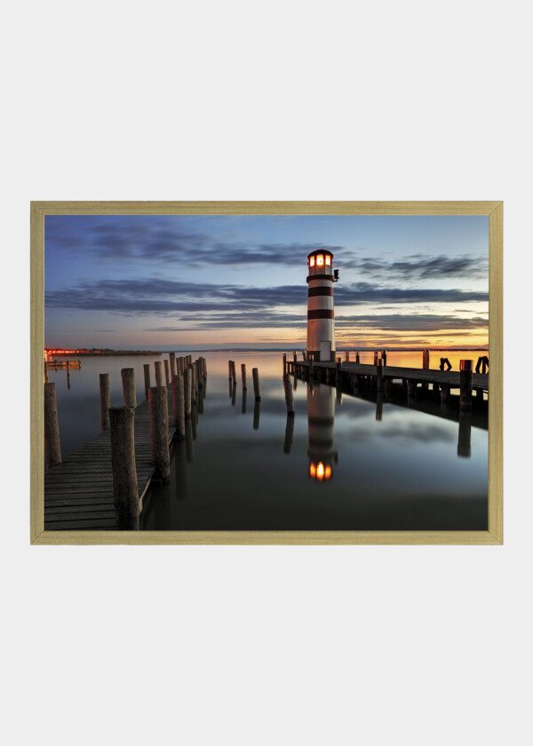LIGHTHOUSE IN THE EVENING