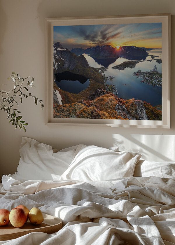 MOUNTAIN LAKE