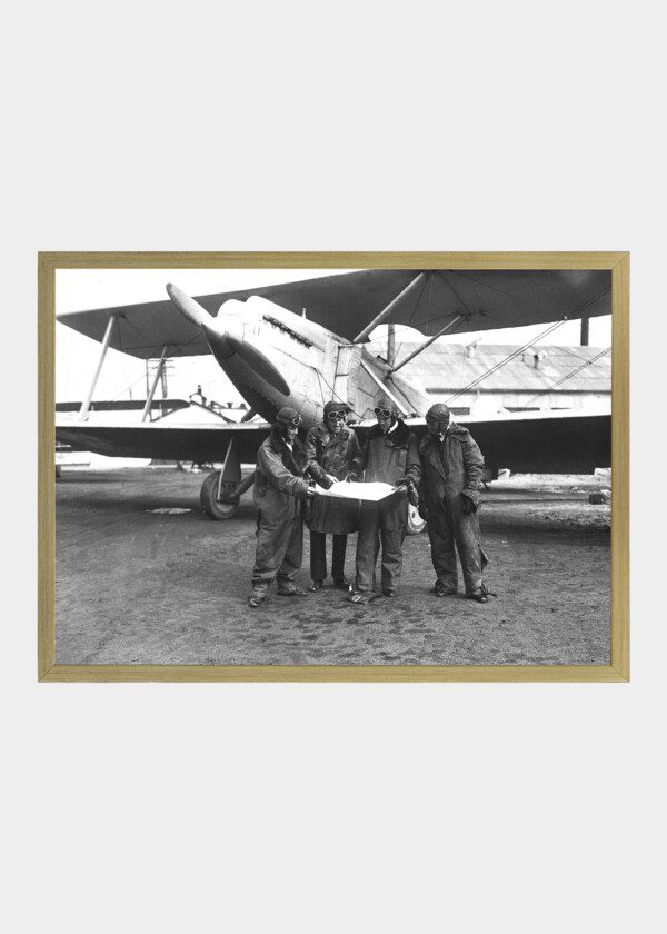 CHECKING FLIGHT PLAN