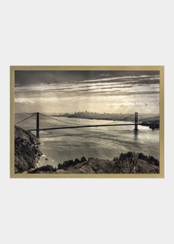 GOLDEN GATE BRIDGE