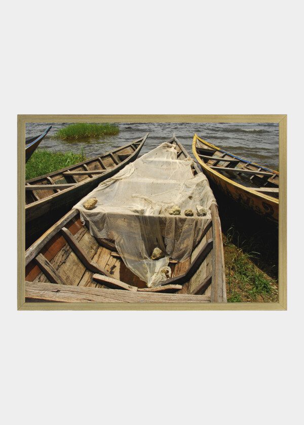 OLD VINTAGE BOAT