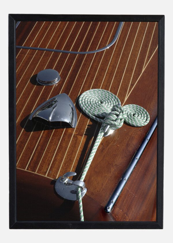 DETAIL-ON-MOTORBOAT