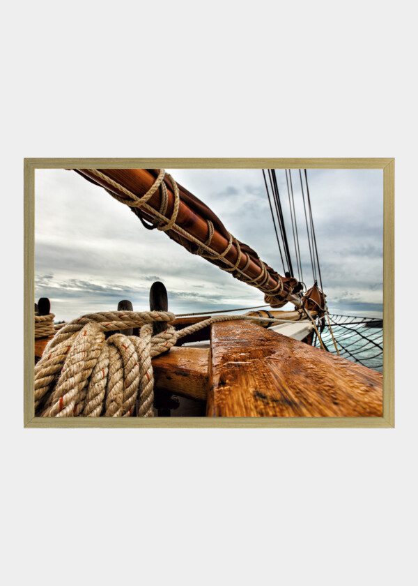 DETAIL SAILBOAT