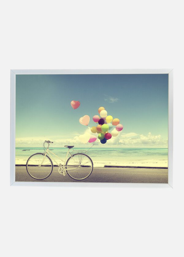 BICYCLE WITH BALLOONS