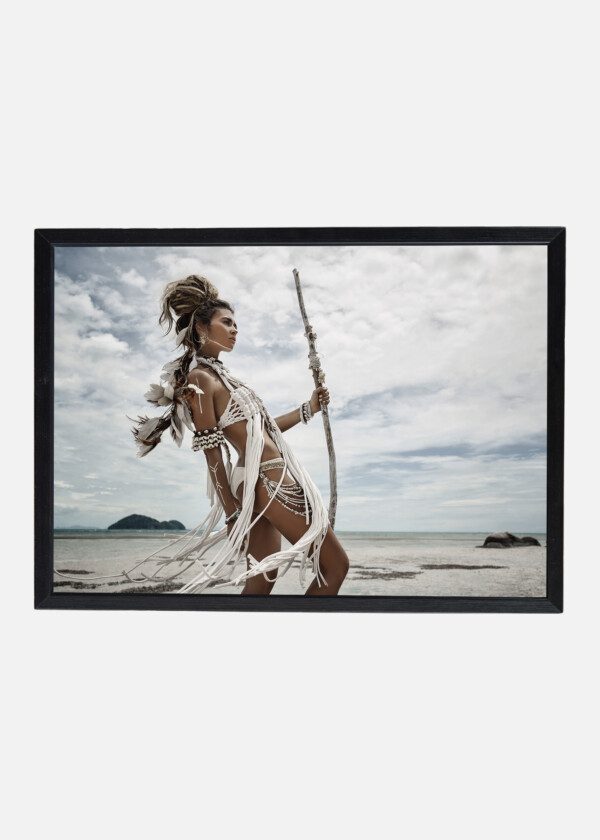 NATIVE AMERICAN WOMAN