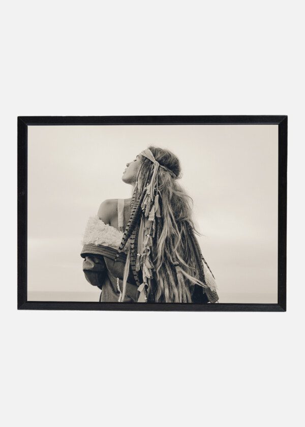 FEMALE MODEL