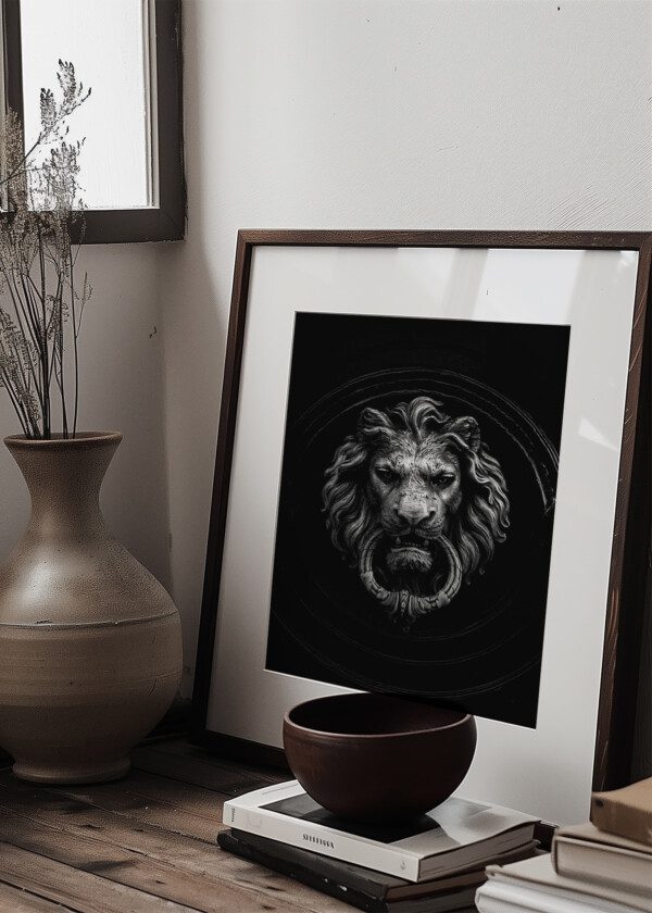 DOOR KNOCK. LION