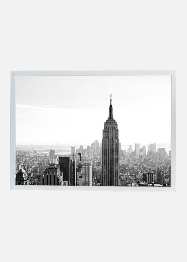 EMPIRE STATE BUILDING