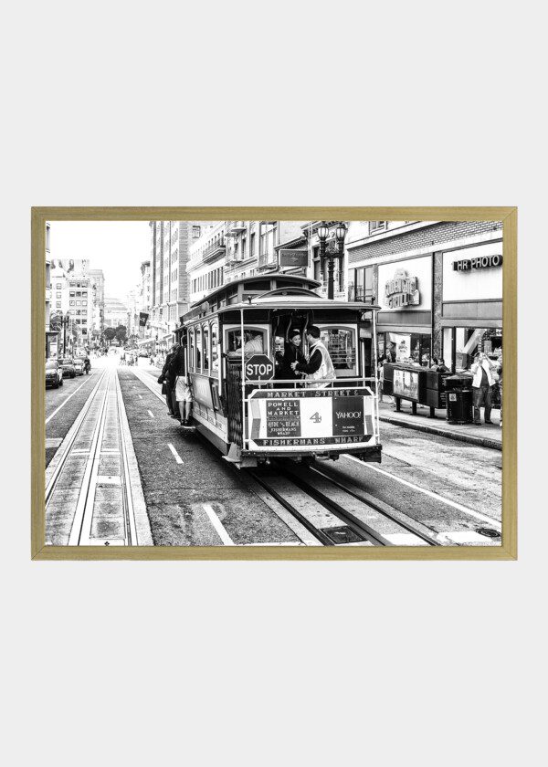 TRAM IN SAN FRANCISCO