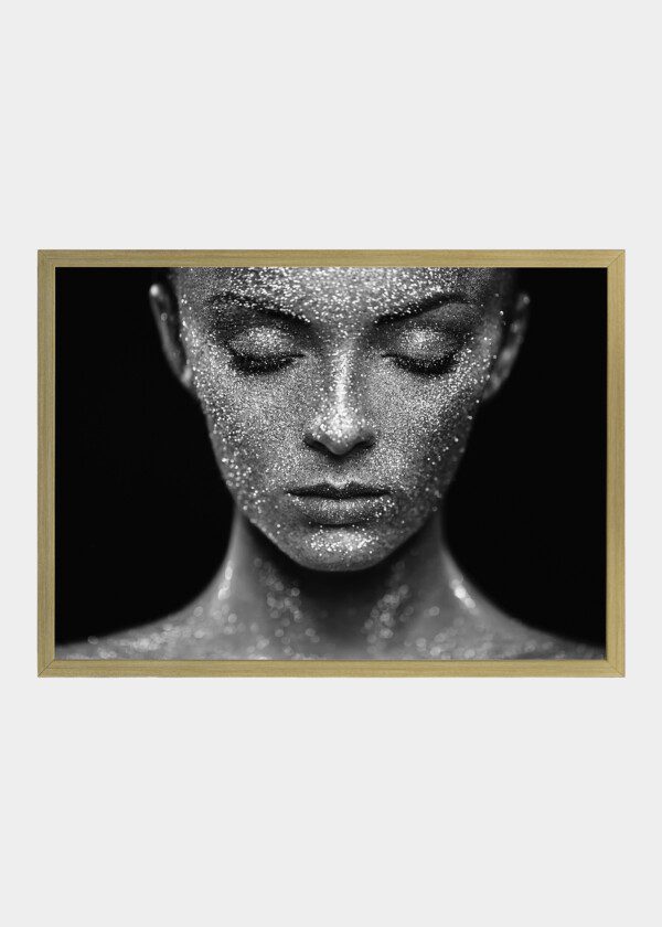 PHOTO ART. WOMAN FACE