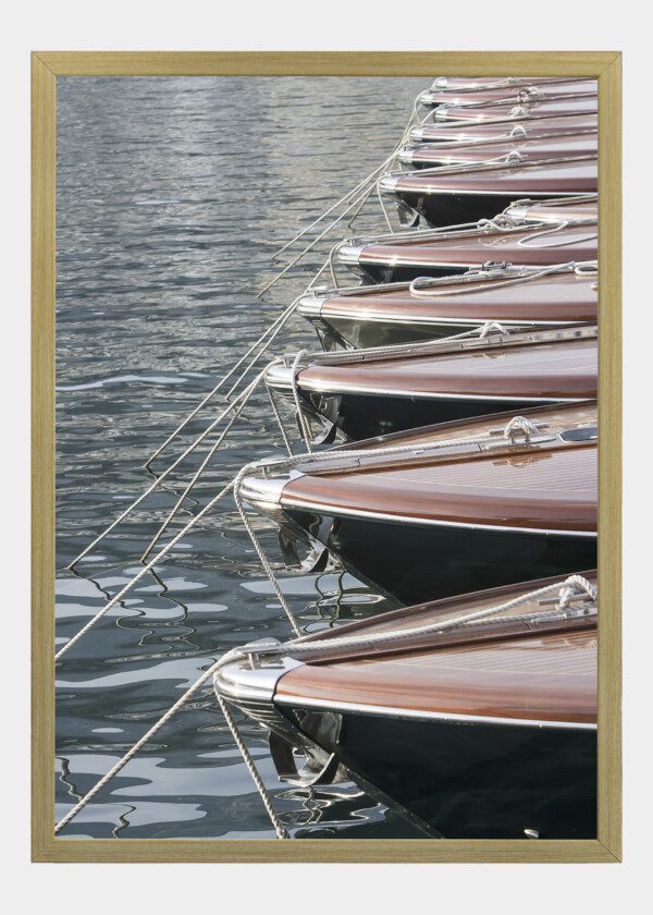 THE BOW OF BOATS