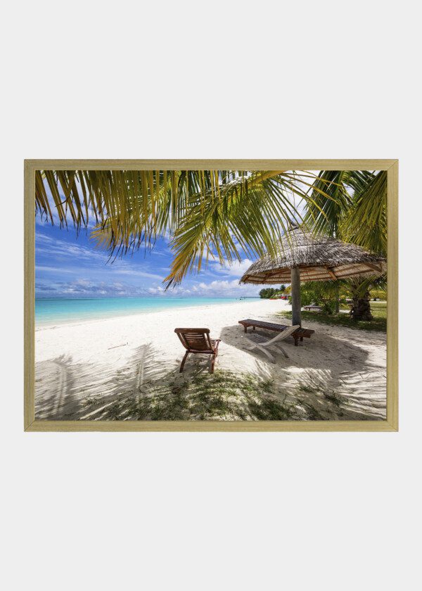 SANDY BEACH AND SUN LOUNGER