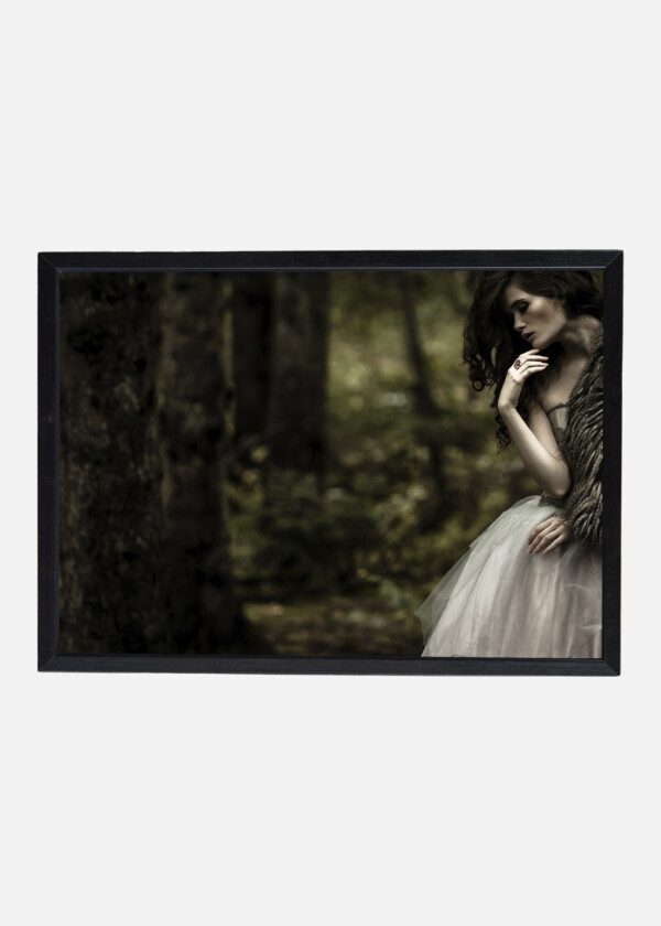 MODEL IN TULLE DRESS