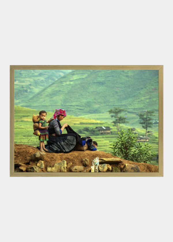 HMONG VIETNAM MOTHERS DAUGHTER