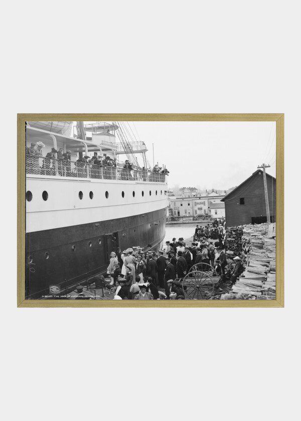 THE DOCK AT MACKINAC ISLAND, MICHIGAN 1906