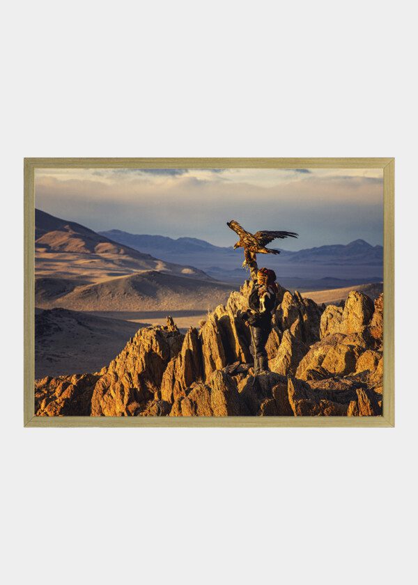 MONGOLIAN EAGLE HUNTERS