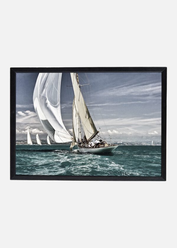 CLASSIC YACHT UNDER FULL SAIL AT THE REGATTA