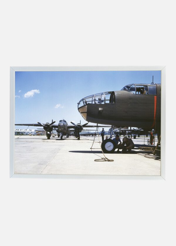 OLDER FIGHTER AIRCRAFT