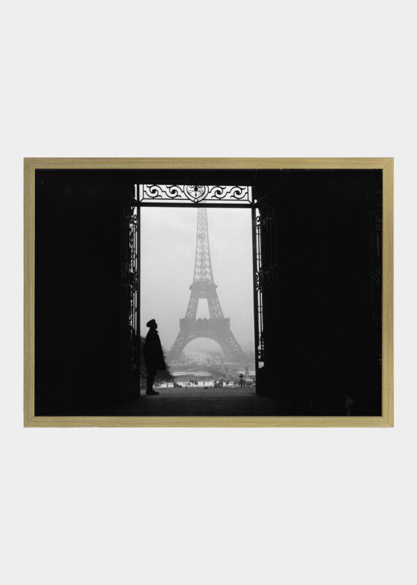 EIFFEL TOWER