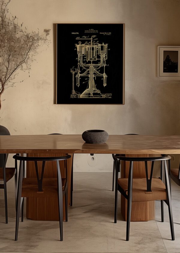 Motiv: Patent Print - Machine For Bottling Beer Fig 1. Miljöbild - Upphängd på väggen i tavelram